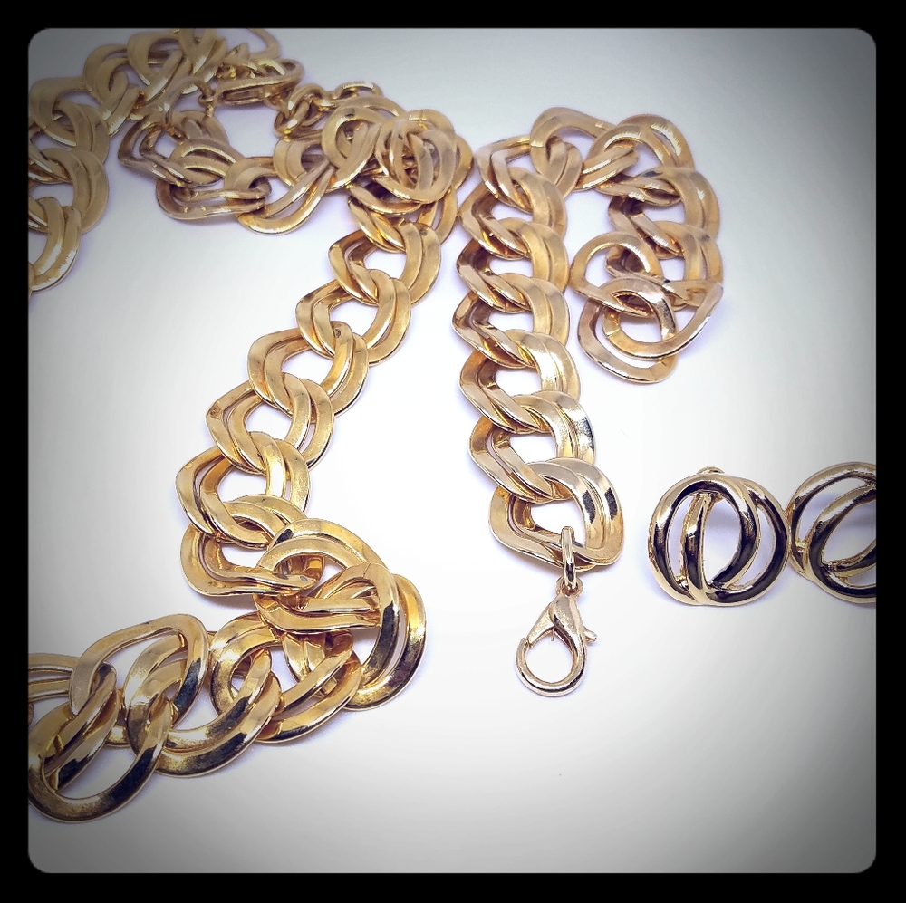Vintage Set- Necklace,bracelet, earrings